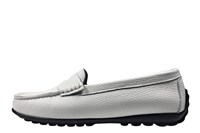 Stravers white leather mocassins ladies in large sizes